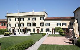 Madonna Villa Baietta